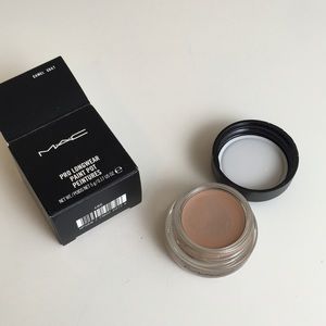 MAC pro longwear paint pot
